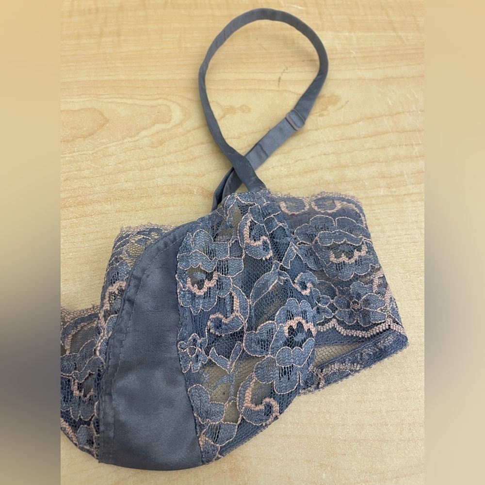 NOT FOR SALE - Picture 2 of 8